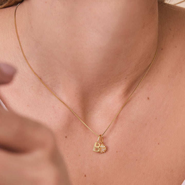 ADJUSTABLE CHARM CHAIN GOLD
