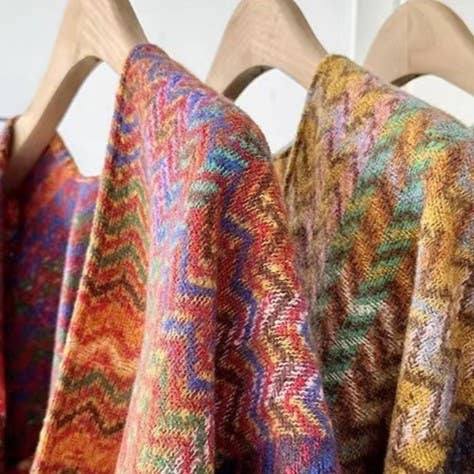 Plaid Shawl w/ Tassel