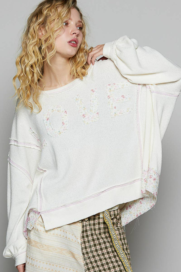 Round neck long sleeve LOVE solid top