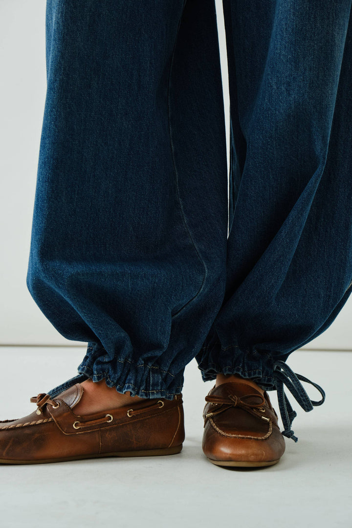 Soft Denim Lotus Jeans