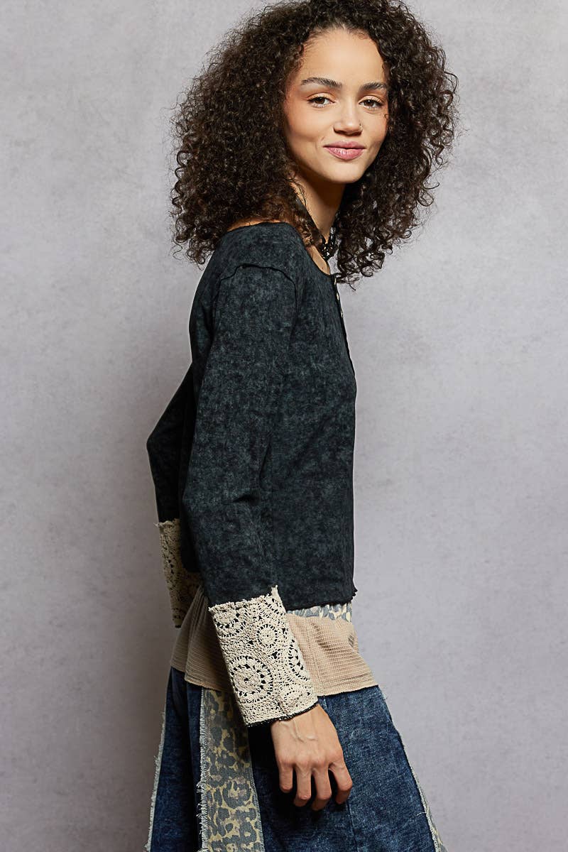 Long Sleeve Knit Top w/ Lace Detail – Everyday Effortless Style