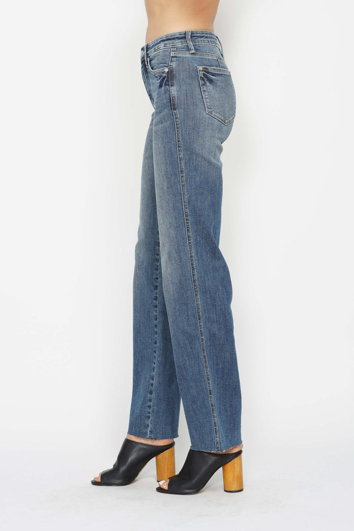 Alyson Mid Rise Vintage Straight