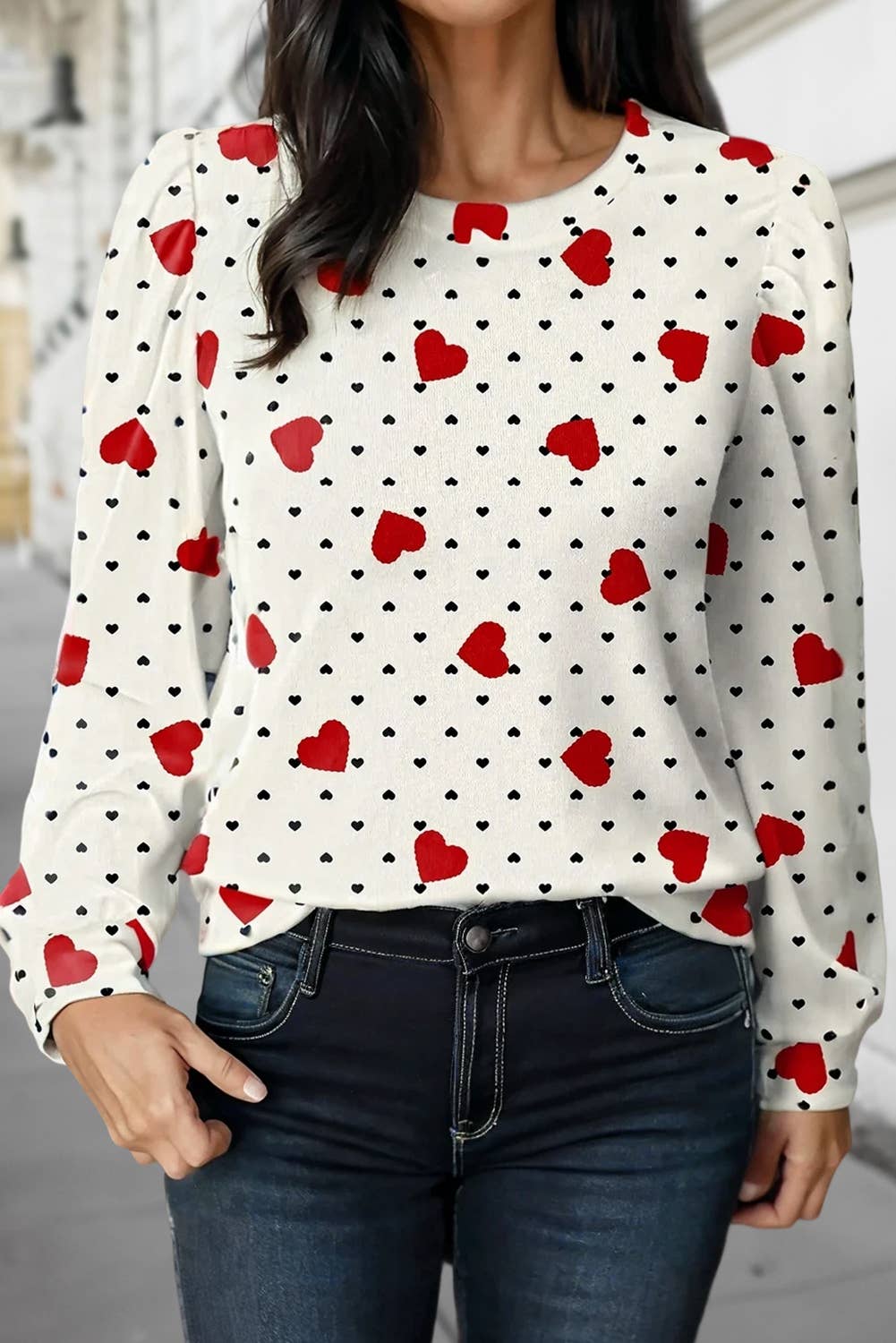 Heart pattern round neck long sleeve top with red heart print