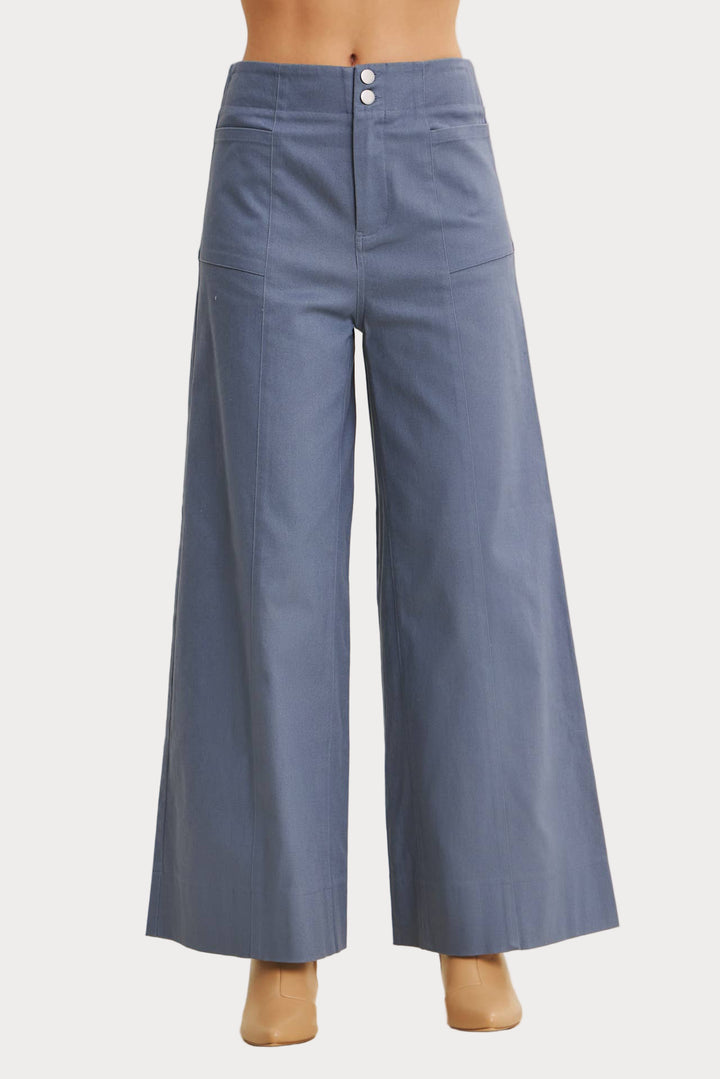 Effortless Chic Wide-Leg Pants