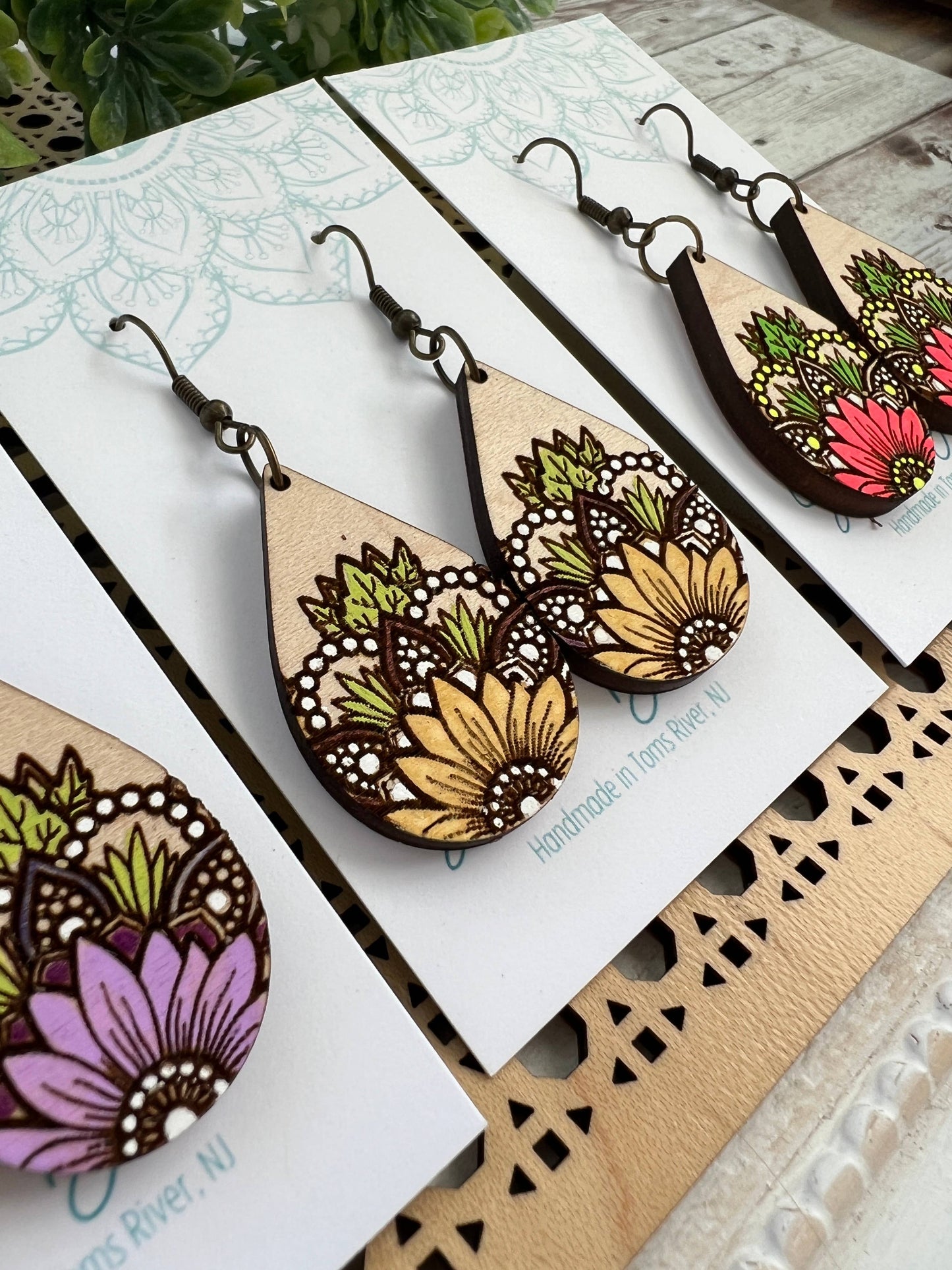 Wooden Earrings - Sunflower Mandala - Green