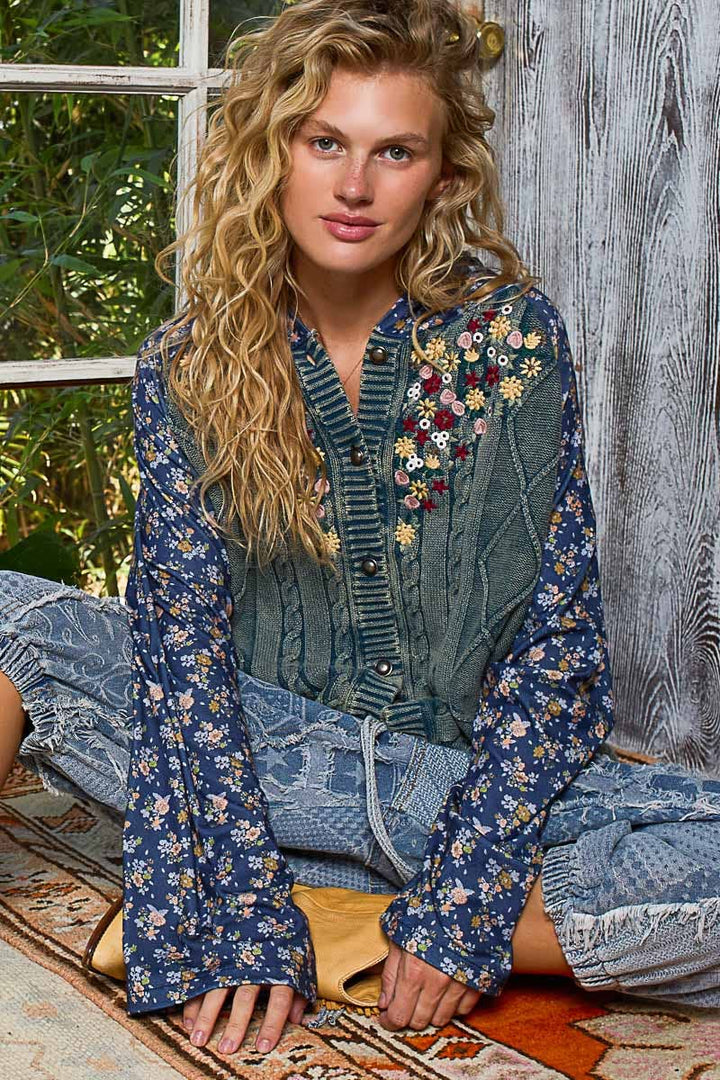 Embroidered Floral Hooded Sweater – Relaxed Boho Charm