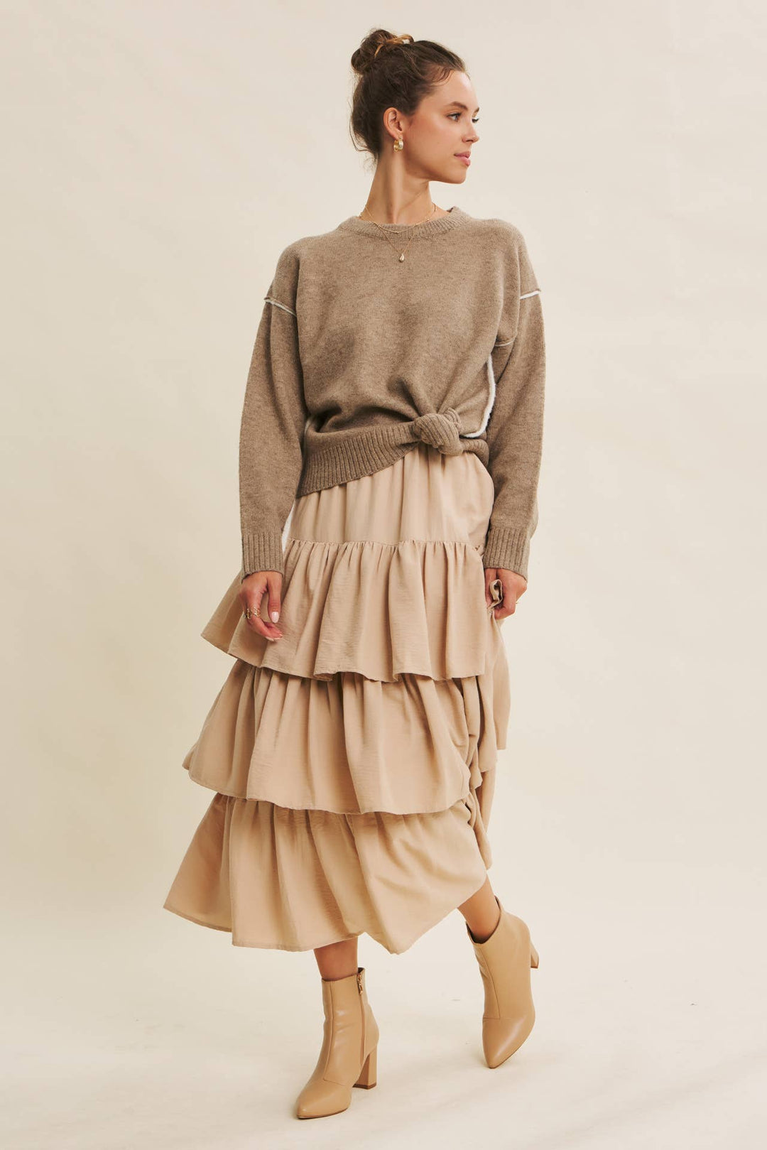 Contrast Seam Soft Knit Sweater | Relaxed Fit Pullover