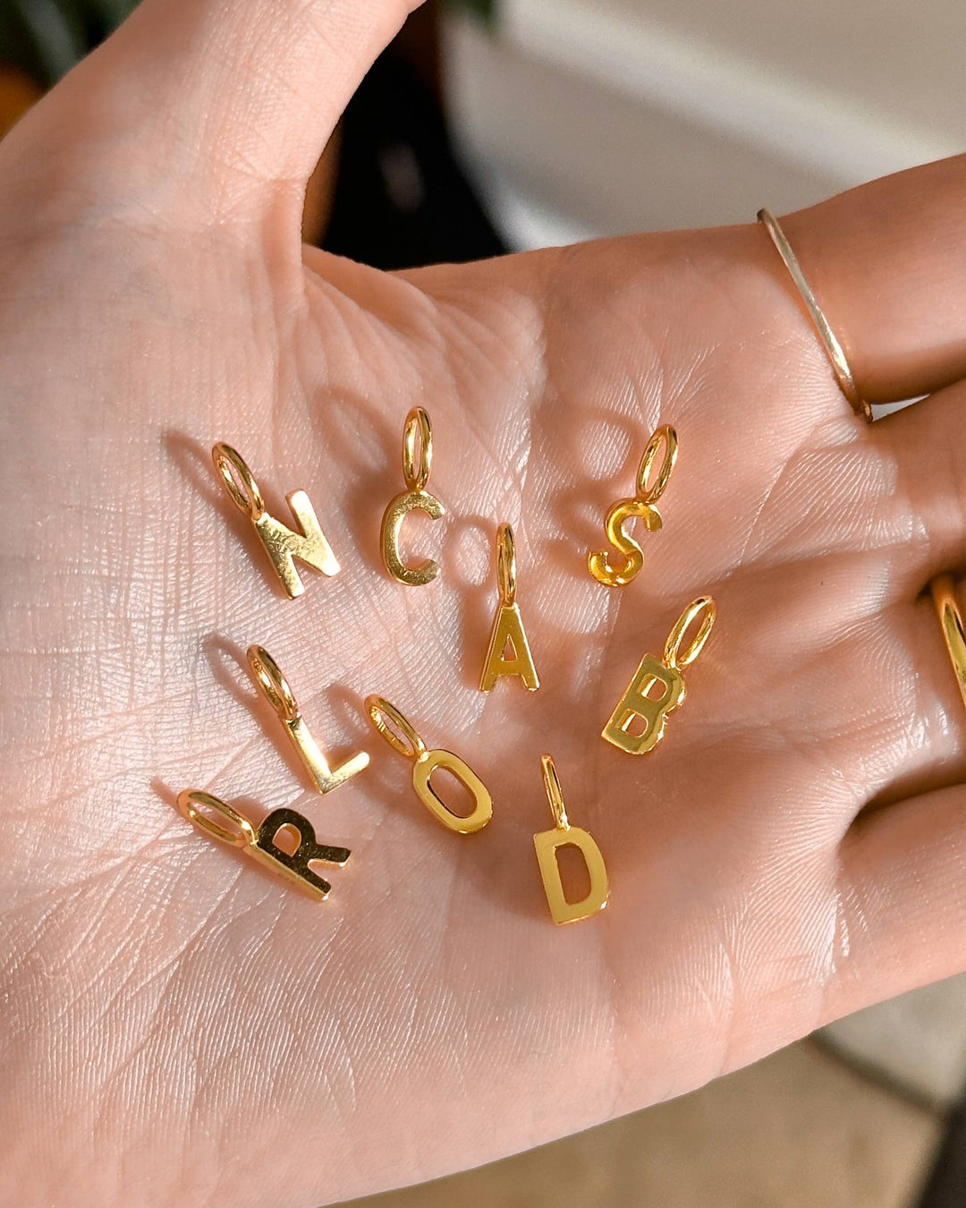 HEIRLOOM INITIAL NECKLACE