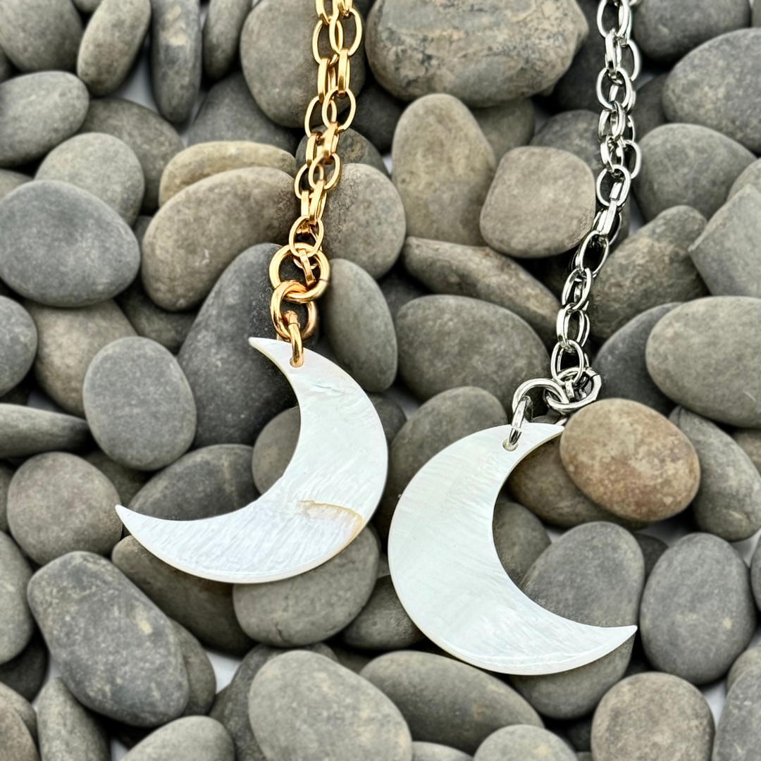 Moon | Layering Chain