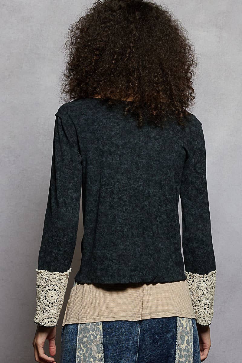Long Sleeve Knit Top w/ Lace Detail – Everyday Effortless Style