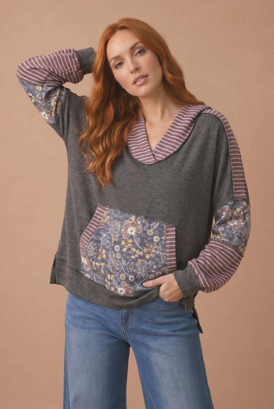 Relaxed Fit Hooded Kangaroo Pocket Pullover