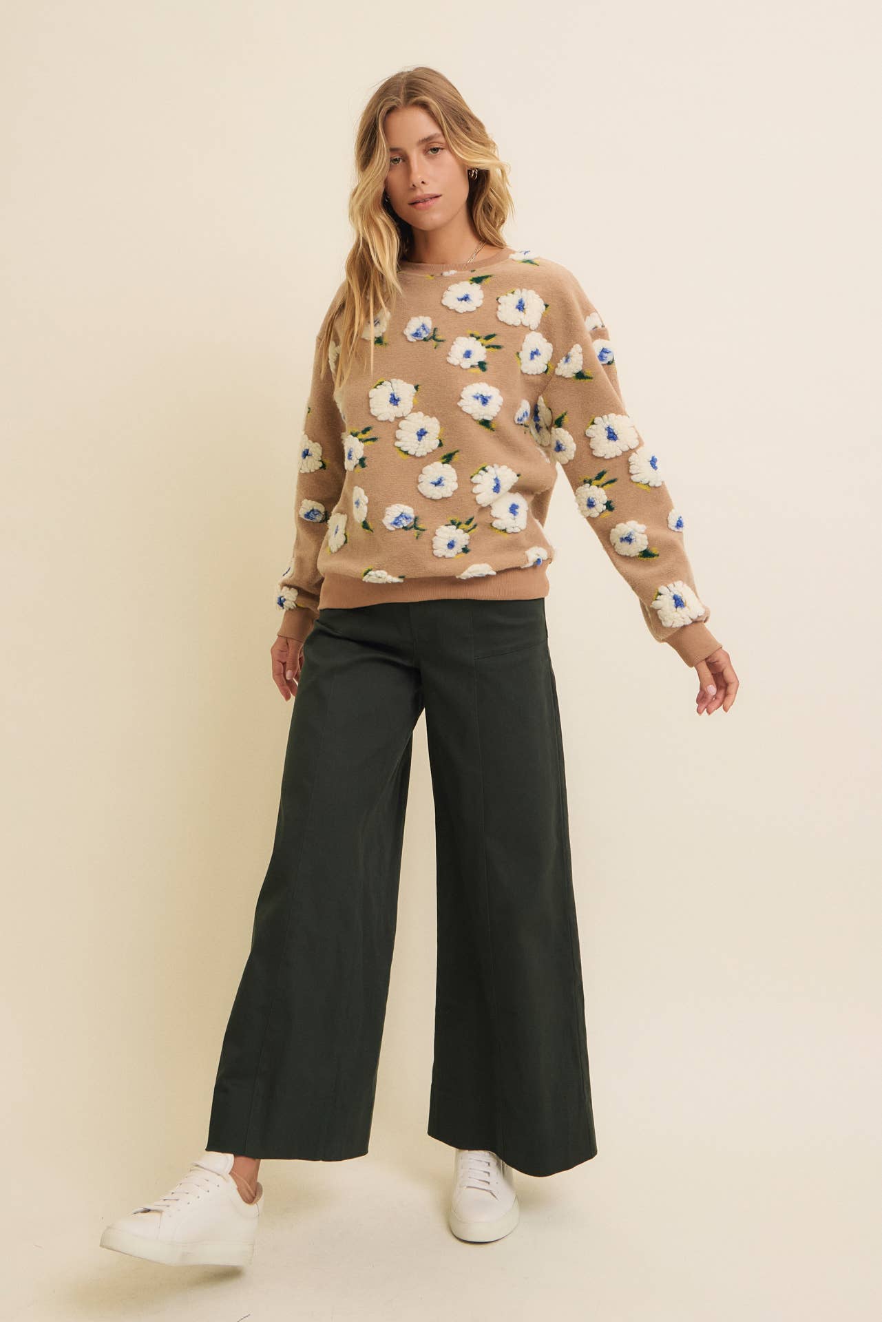 FLATTERING WIDE LEG FULL-LENGTH STRETCHY PANTS