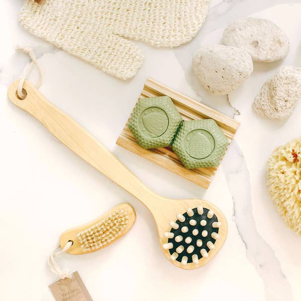 Cedar Nail Brush – Natural Bristle 4"