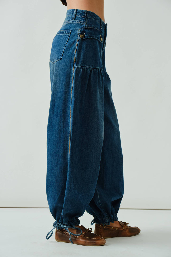 Soft Denim Lotus Jeans