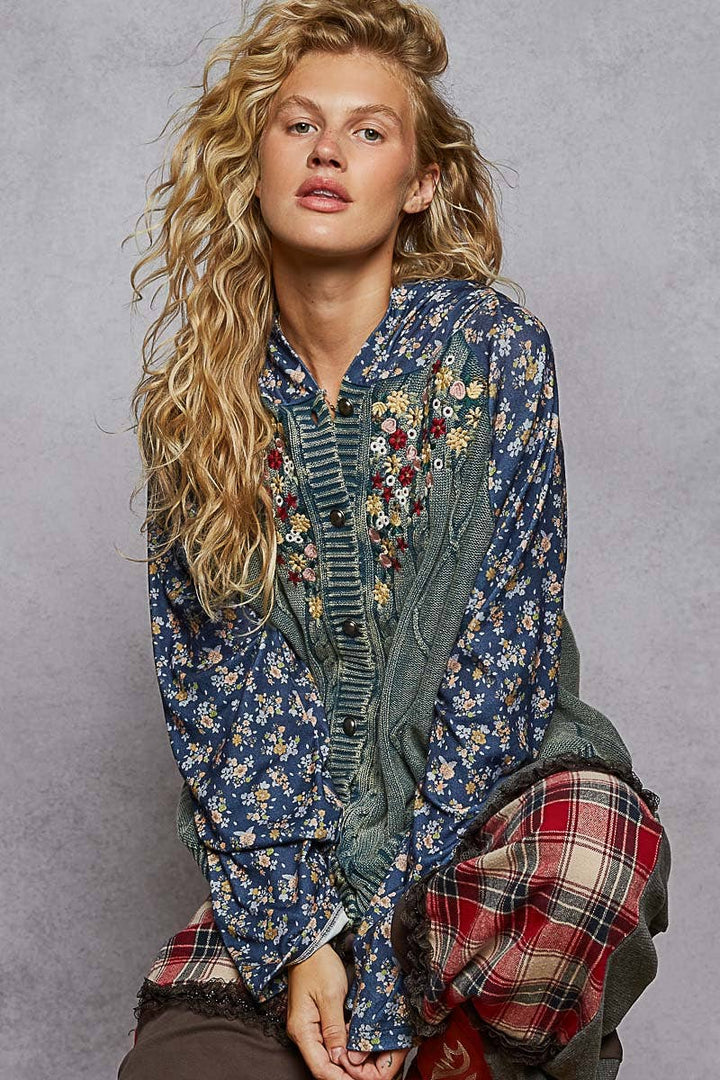 Embroidered Floral Hooded Sweater – Relaxed Boho Charm