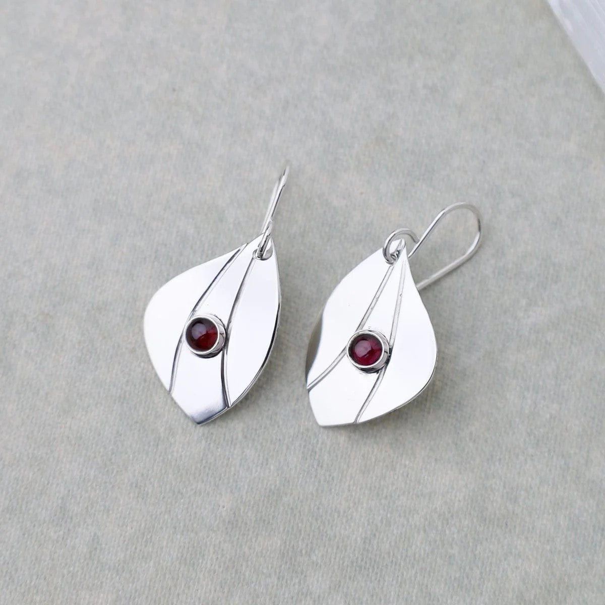 Leaf Earring w/ Garnet