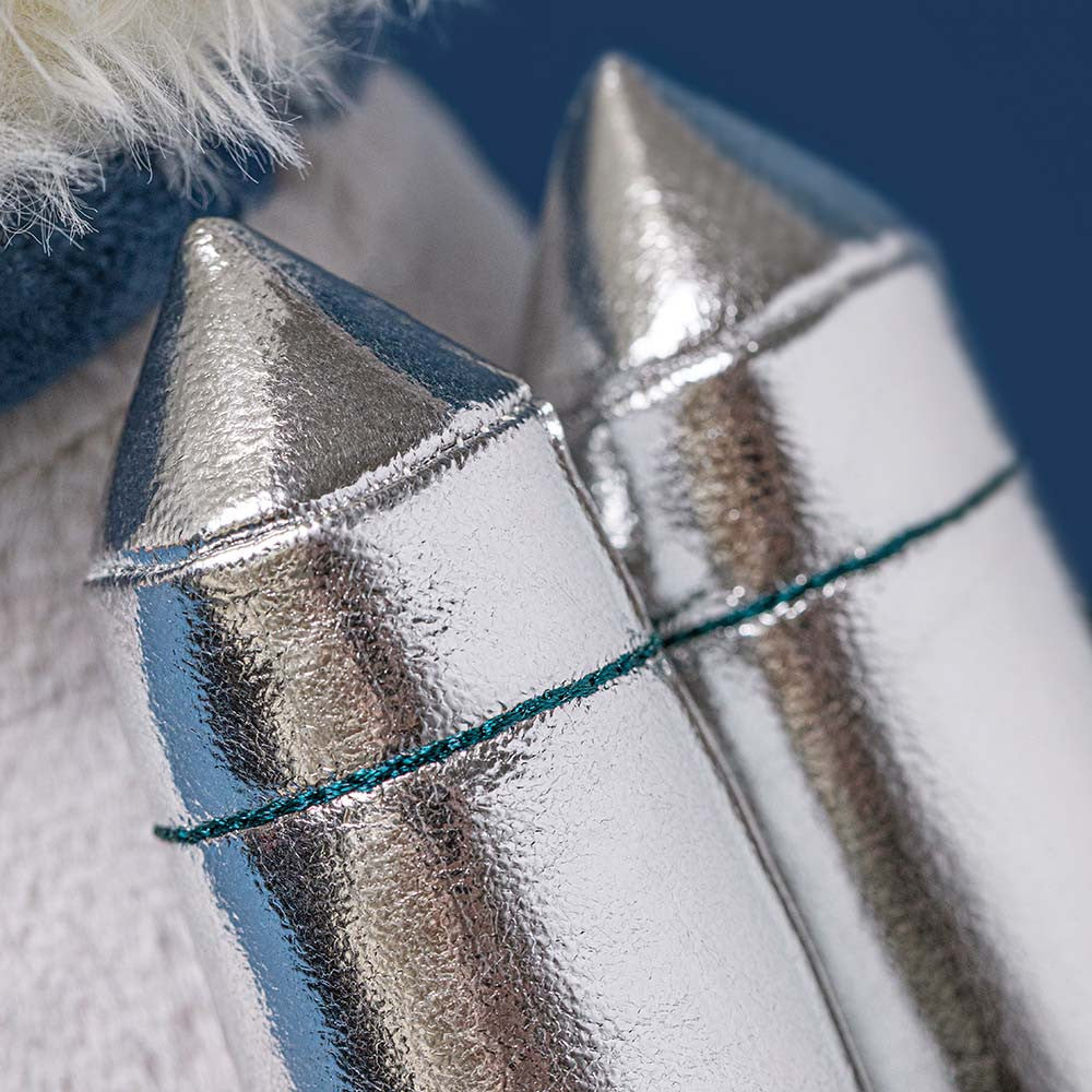 closeup of rocket pack