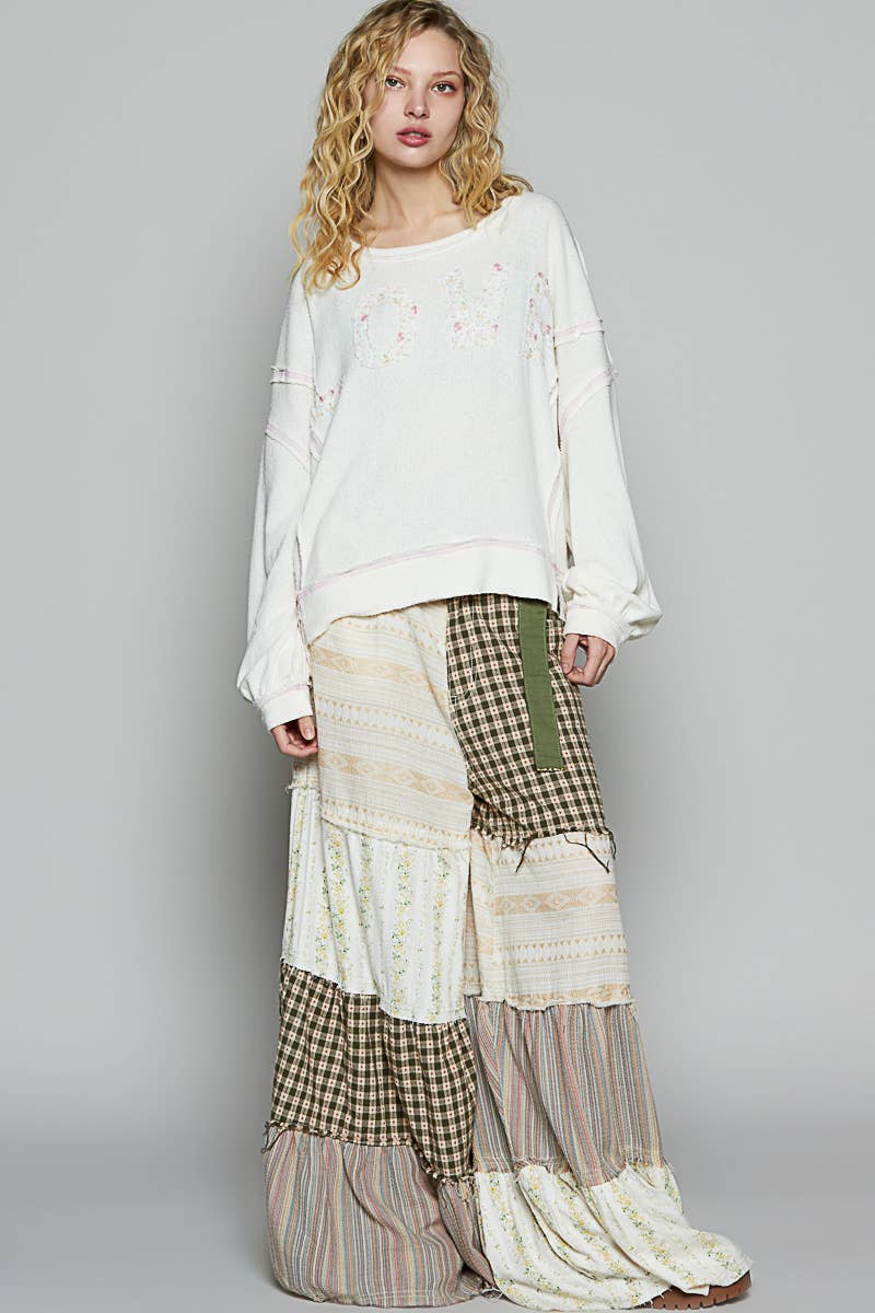 Round neck long sleeve LOVE solid top