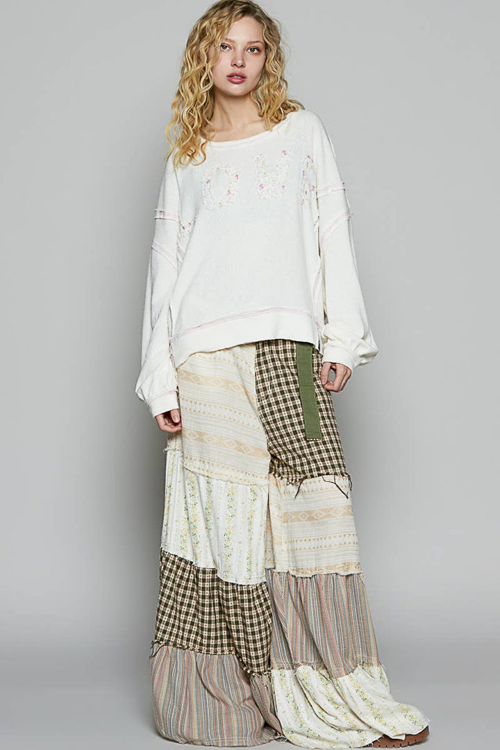 Round neck long sleeve LOVE solid top