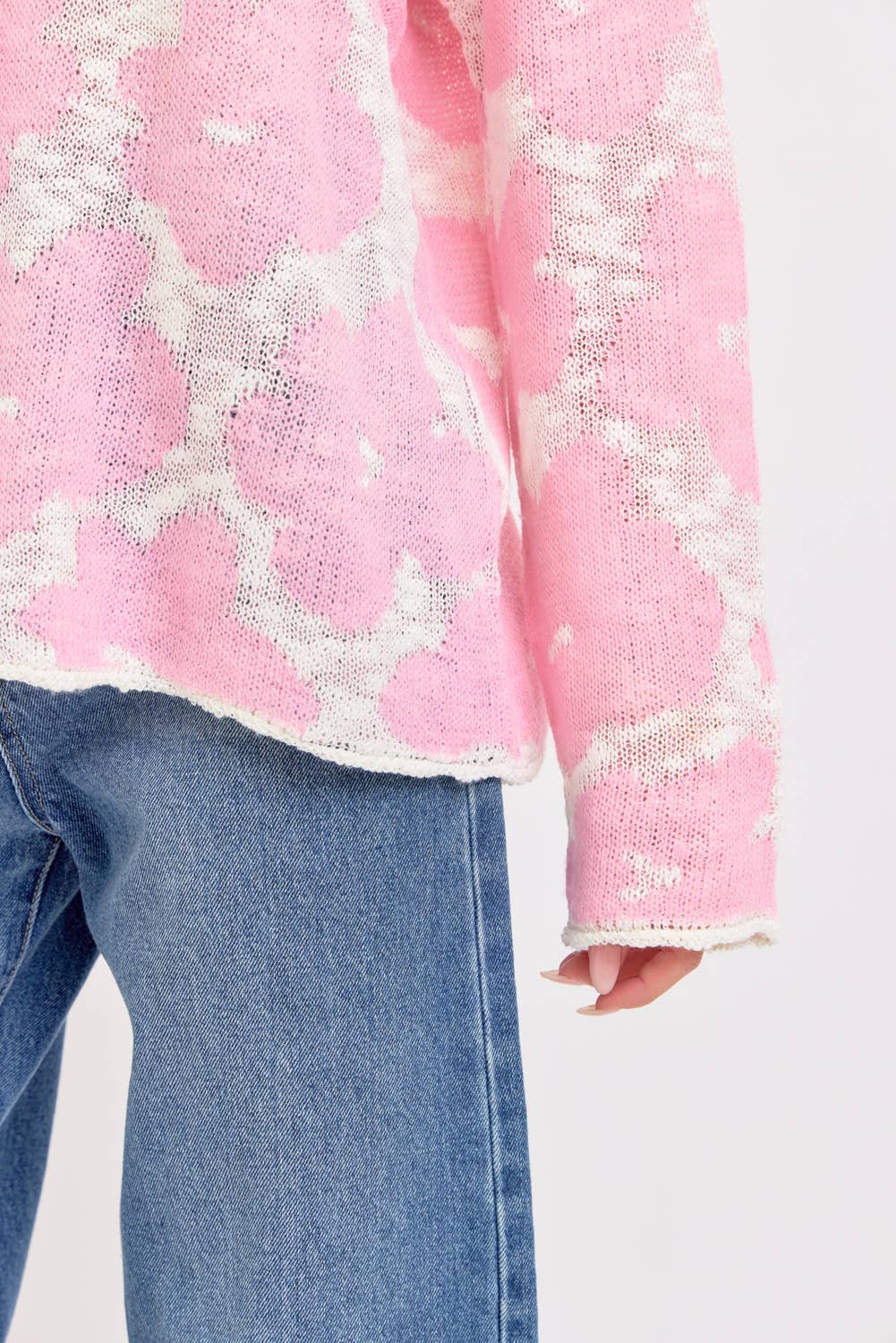 Casual Lightweight Flower Knit Top