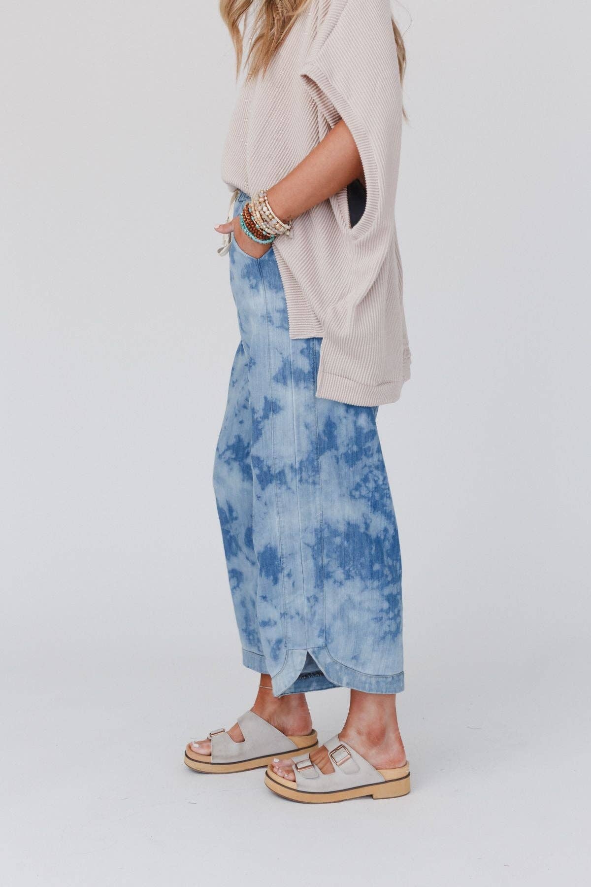 So Comfy Wide Leg Cropped Pant - Bleach Dye Denim