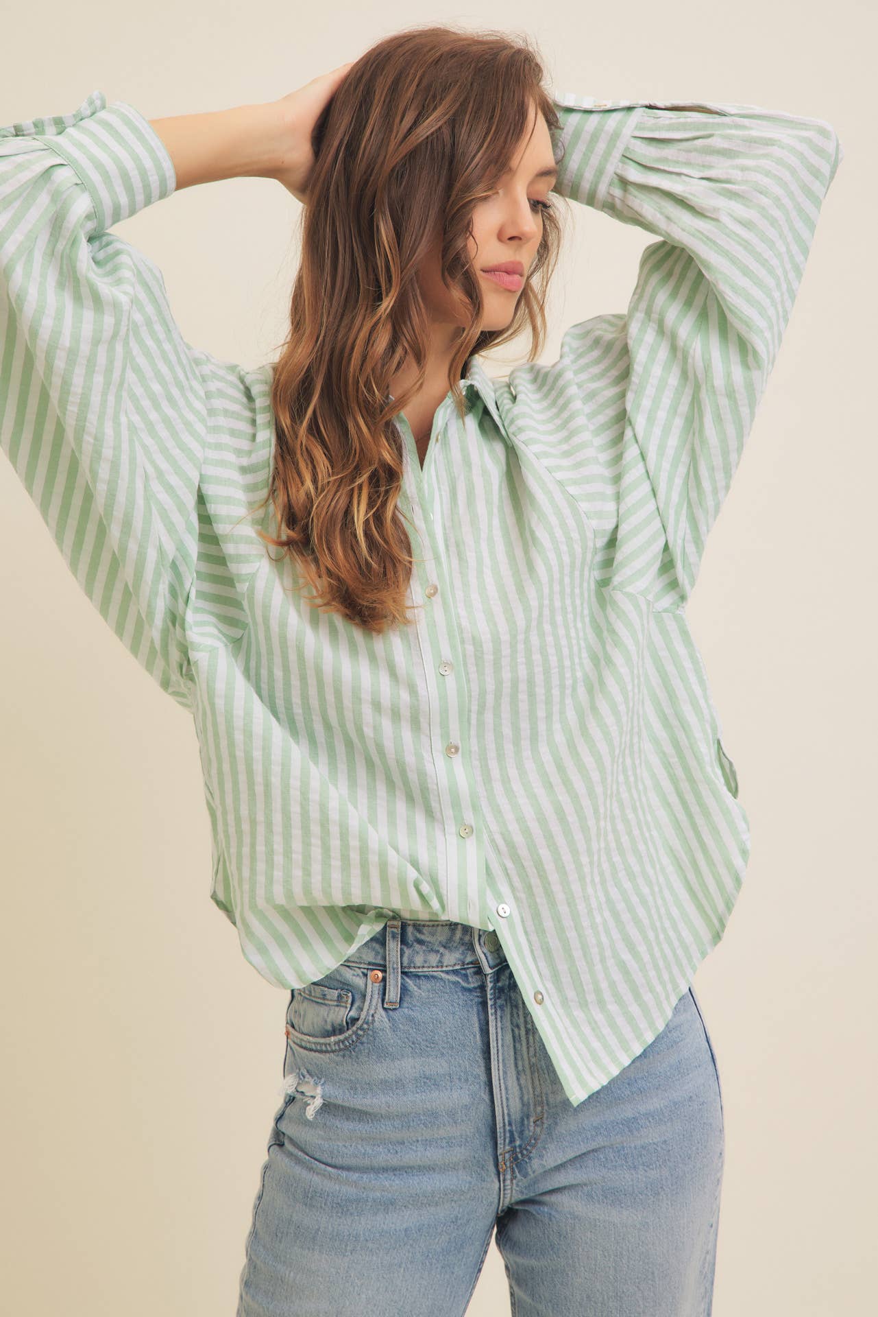 VOLUMINOUS SLEEVED BUTTON-DOWN COTTON STRIPE SHIRT