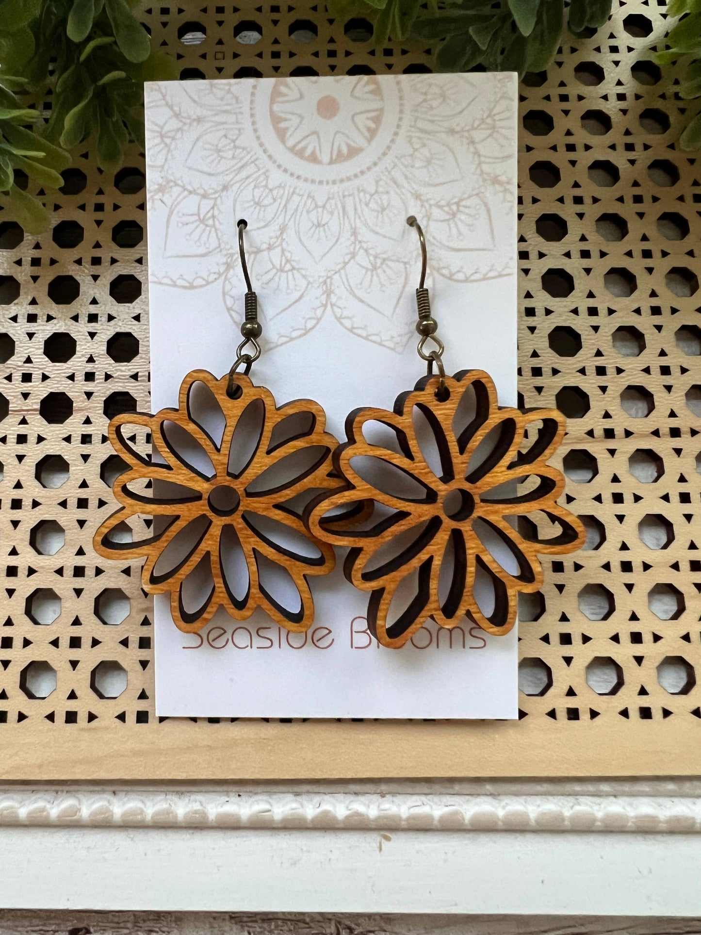 Wooden Earrings - Flower