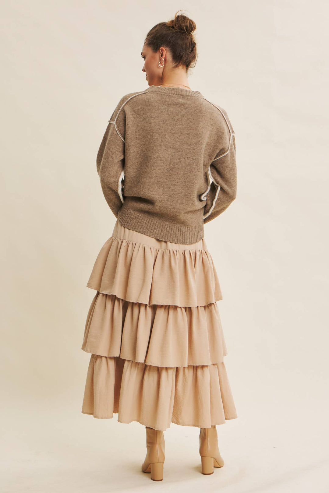 Contrast Seam Soft Knit Sweater | Relaxed Fit Pullover