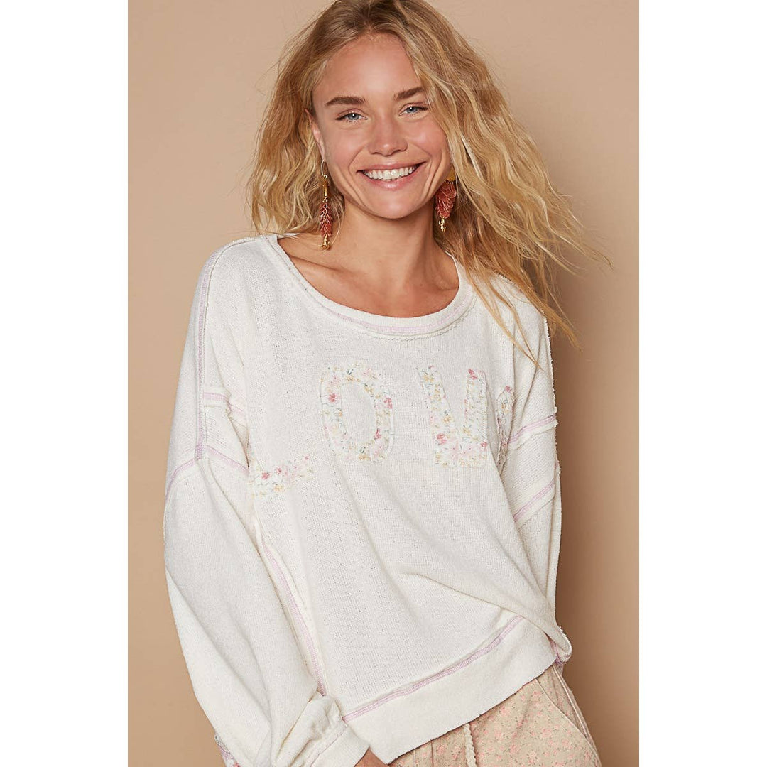 Round neck long sleeve LOVE solid top