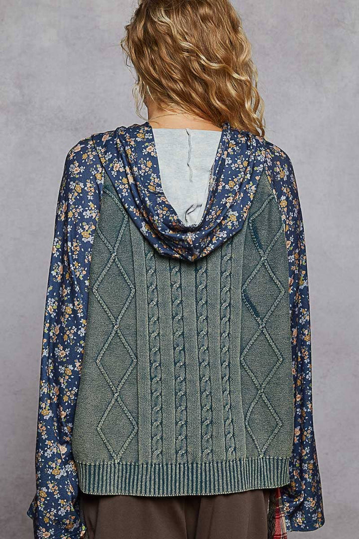 Embroidered Floral Hooded Sweater – Relaxed Boho Charm