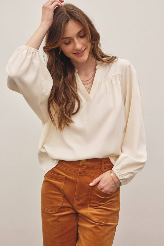 CLASSIC SPLIT NECK BALLOON SLEEVED BLOUSE TOP