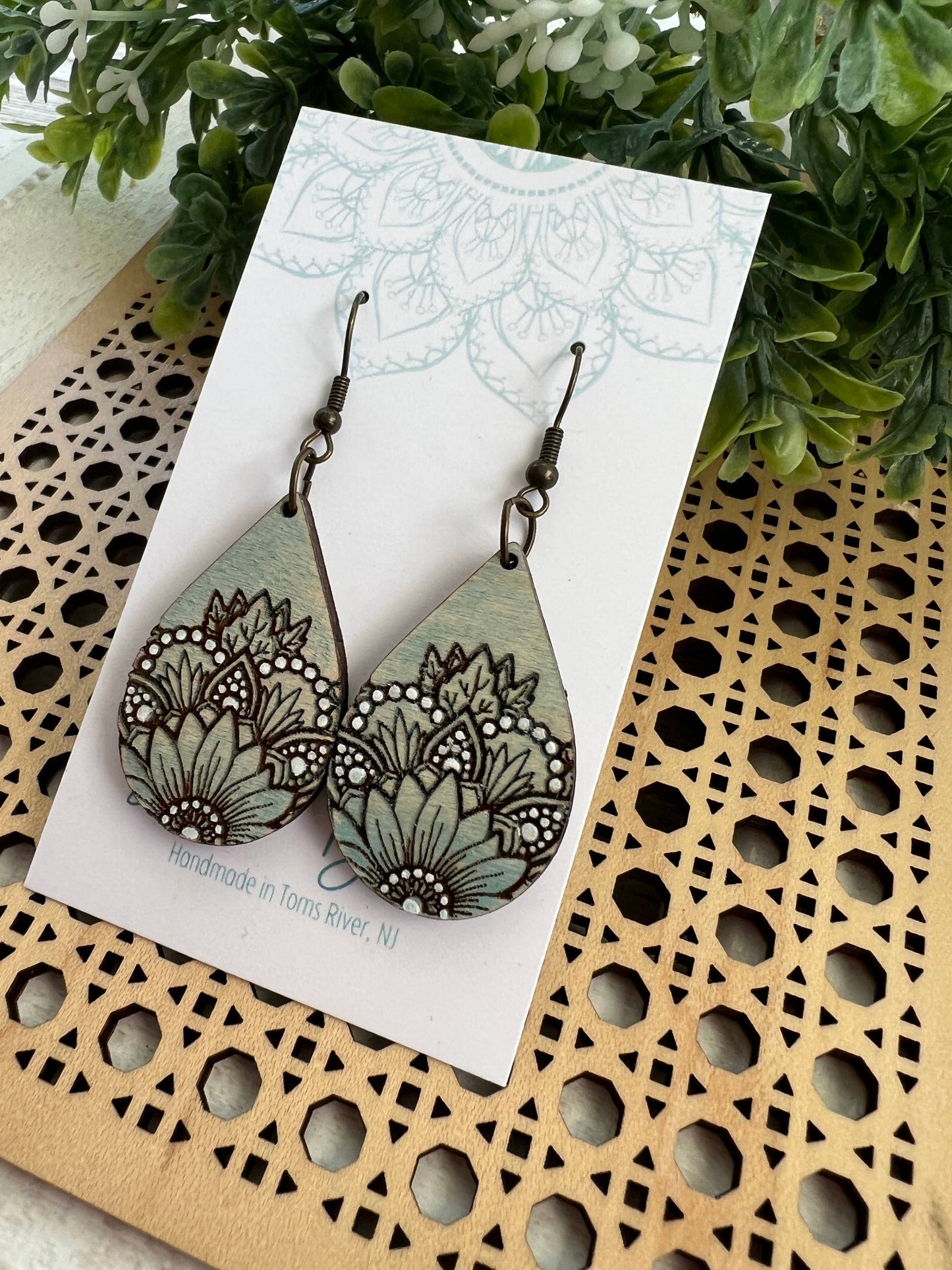 Wooden Earrings - Sunflower Mandala - Green