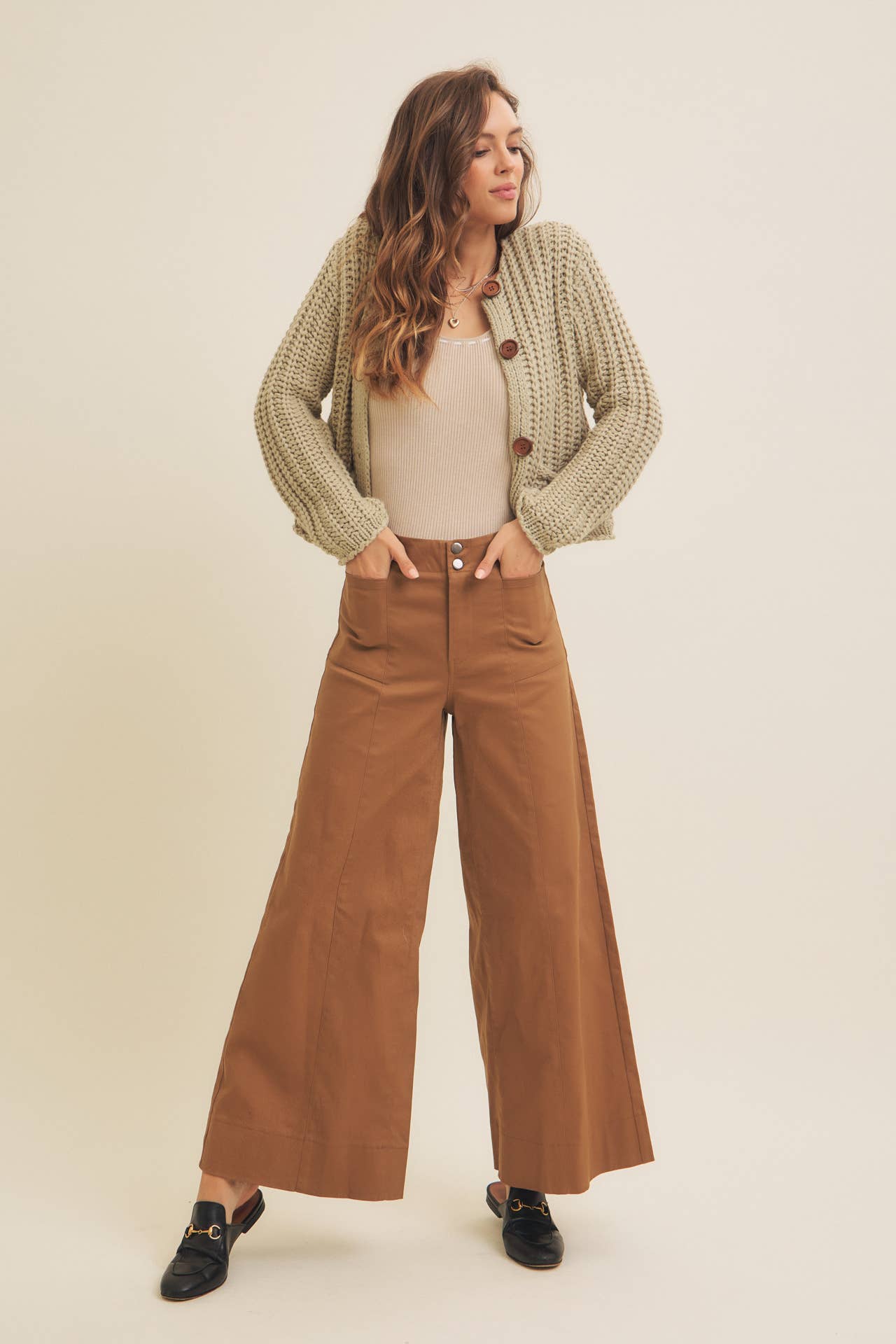 FLATTERING WIDE LEG FULL-LENGTH STRETCHY PANTS