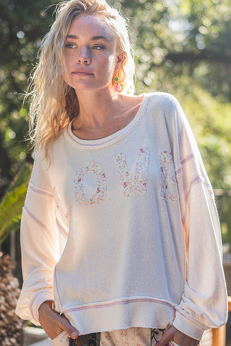 Round neck long sleeve LOVE solid top