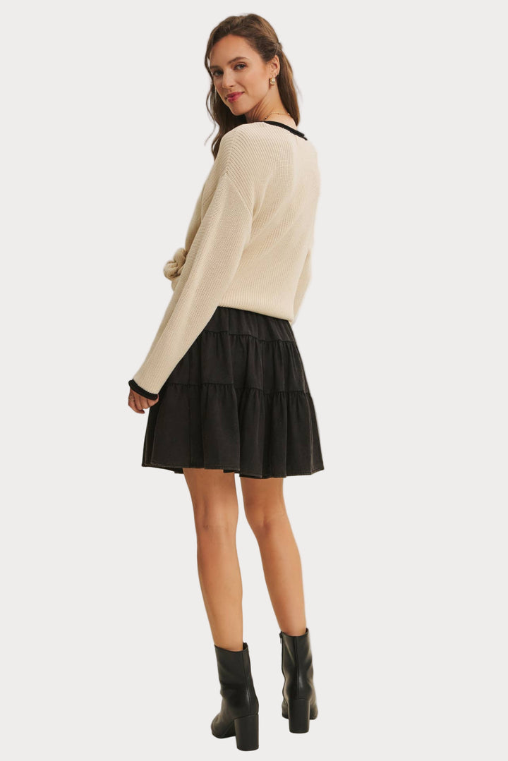 Contrast Trim Crewneck Sweater