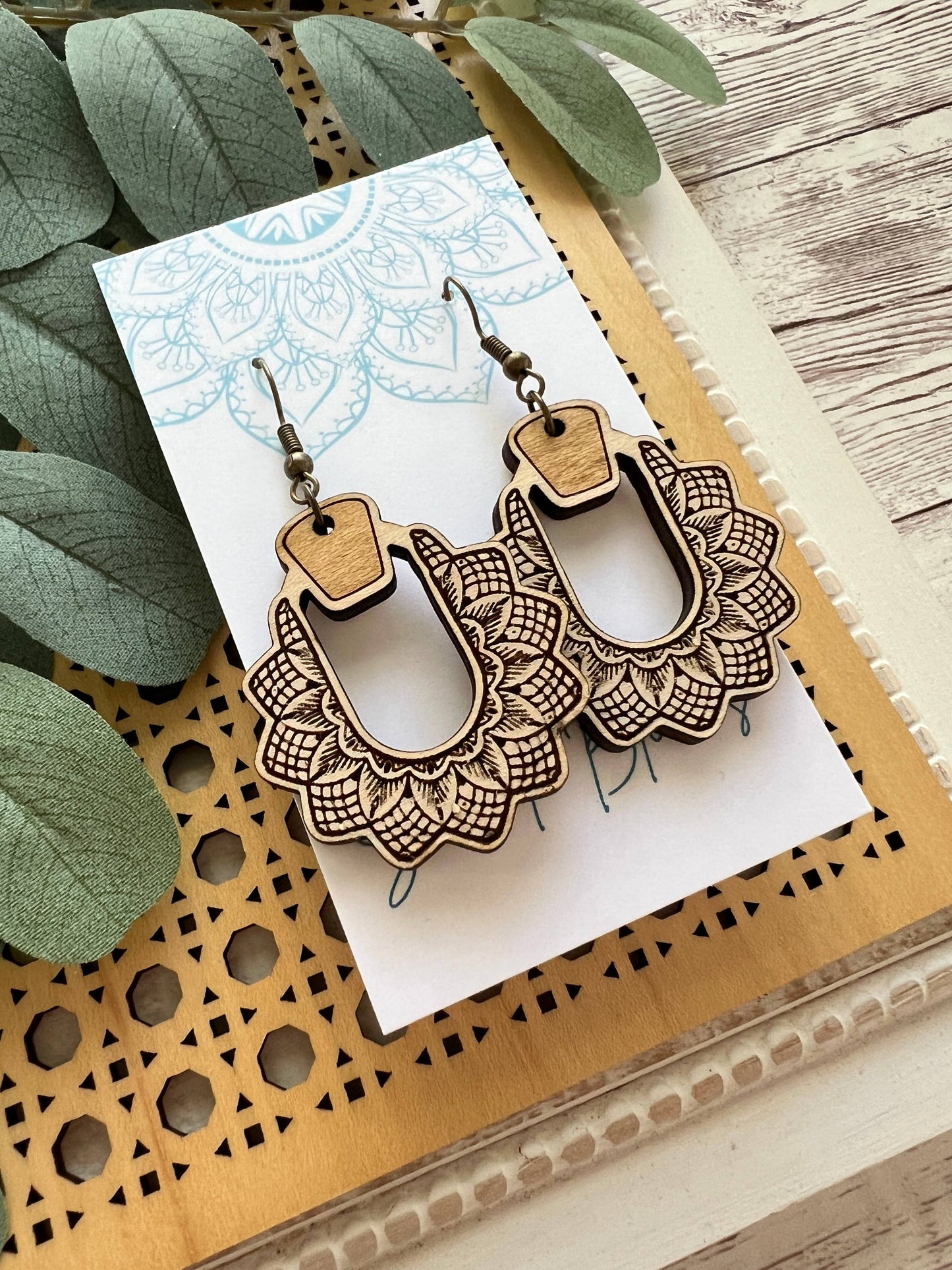 Wooden Earrings - Scalloped Edge