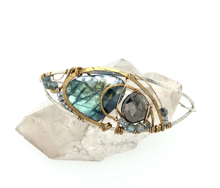 Sharing Space Labradorite Bracelet B367