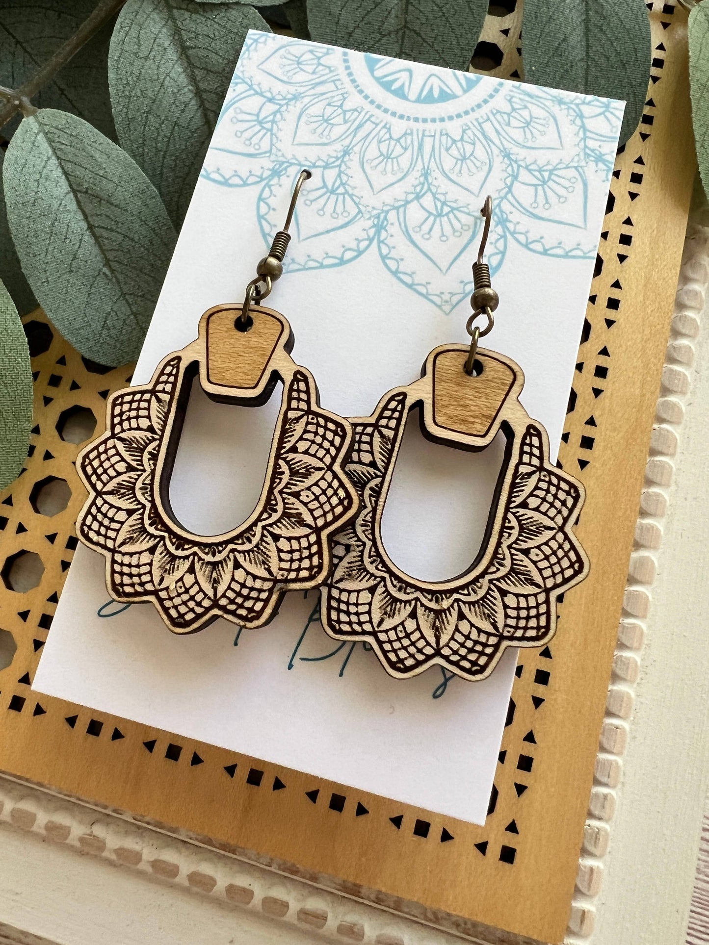 Wooden Earrings - Scalloped Edge