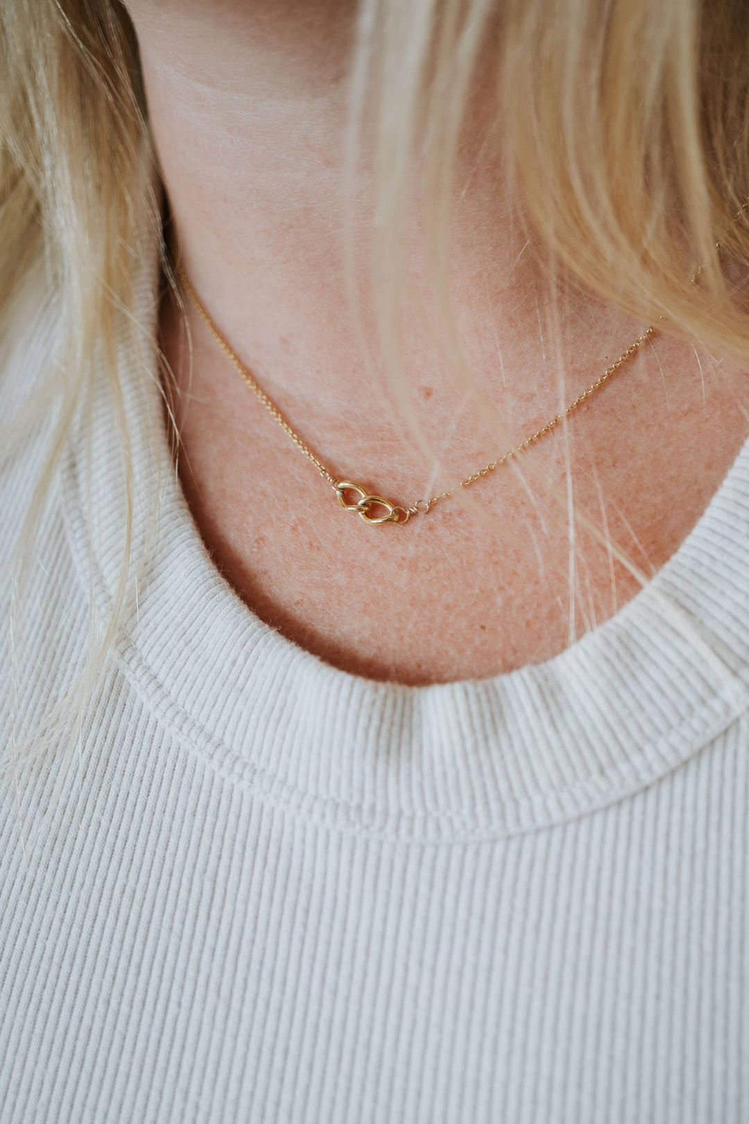 Sisters Links Necklace