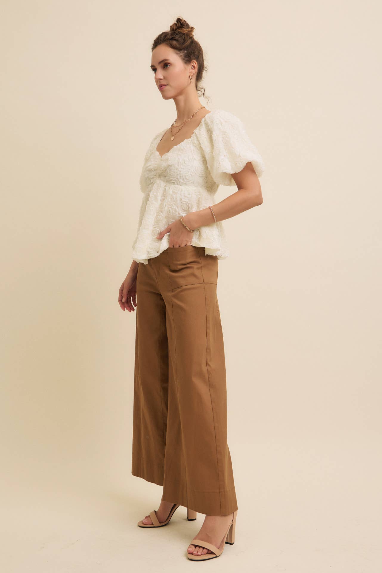 FLATTERING WIDE LEG FULL-LENGTH STRETCHY PANTS