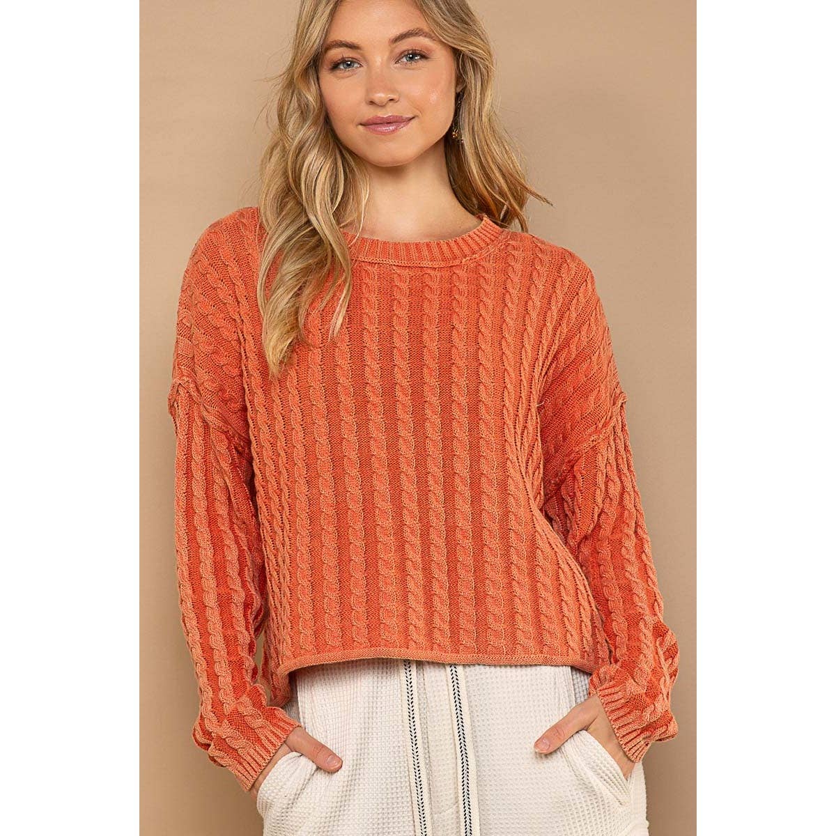 Round neck twisted weave vintage wash pullover sweaters