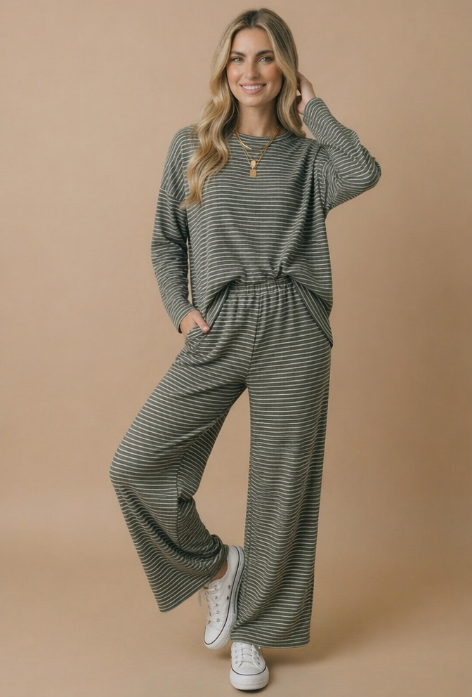 Stripe Elastic Waist With Side Pockets Pants