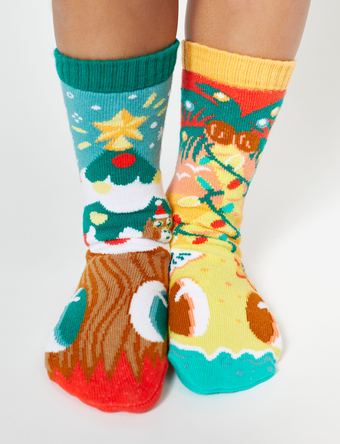 Christmas Trees Piney & Coco - Mismatched Non-Slip Kid Socks